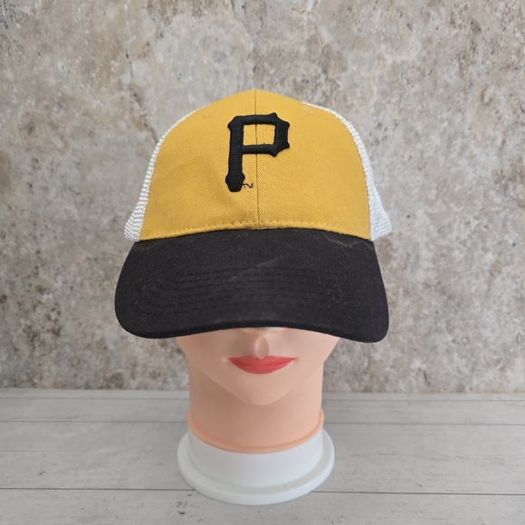 BWM Global Pittsburgh Pirates Adjustable Hat - Picture 1 of 9